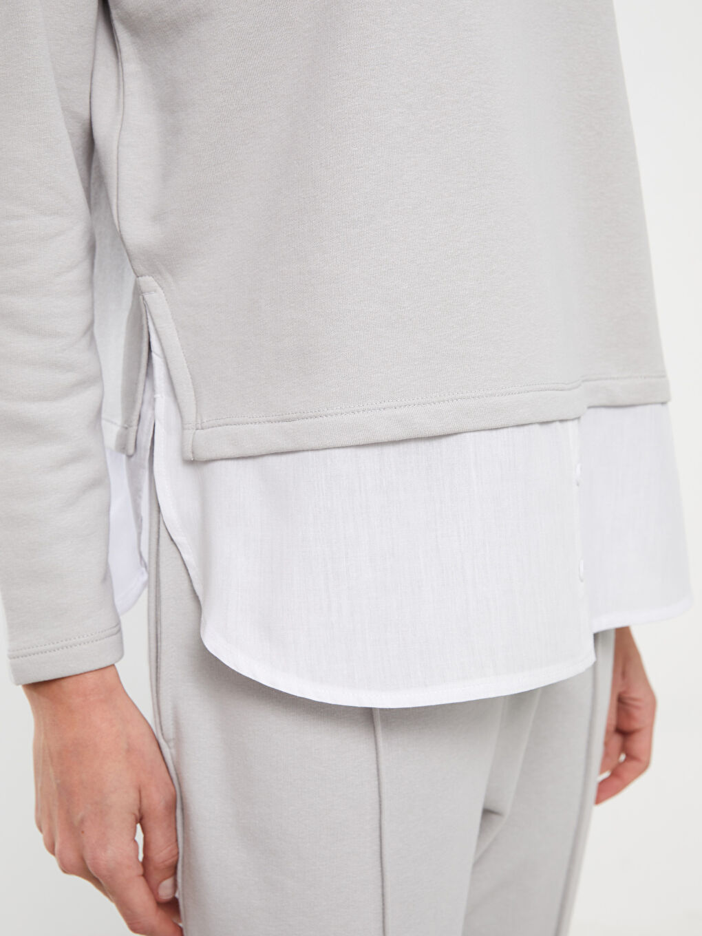 Әйелдерге арналған биік жағалы стандартты пішім ұзын жең свитшот-4