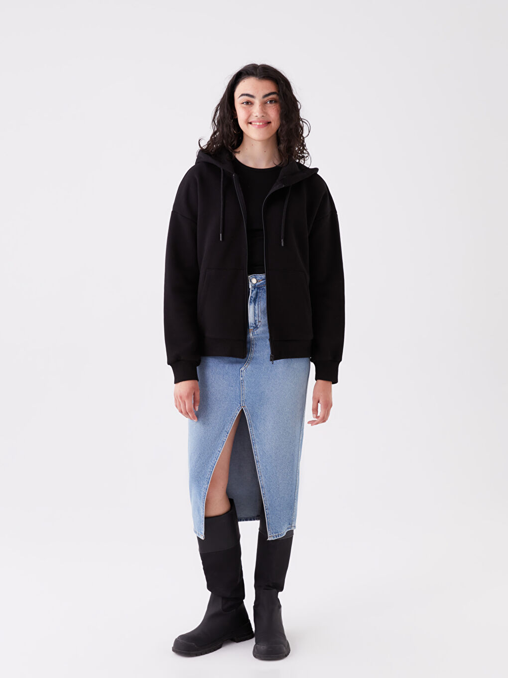 LCW Vision Yeni Siyah Kapüşonlu Oversize Kadın Fermuarlı Sweatshirt - 2