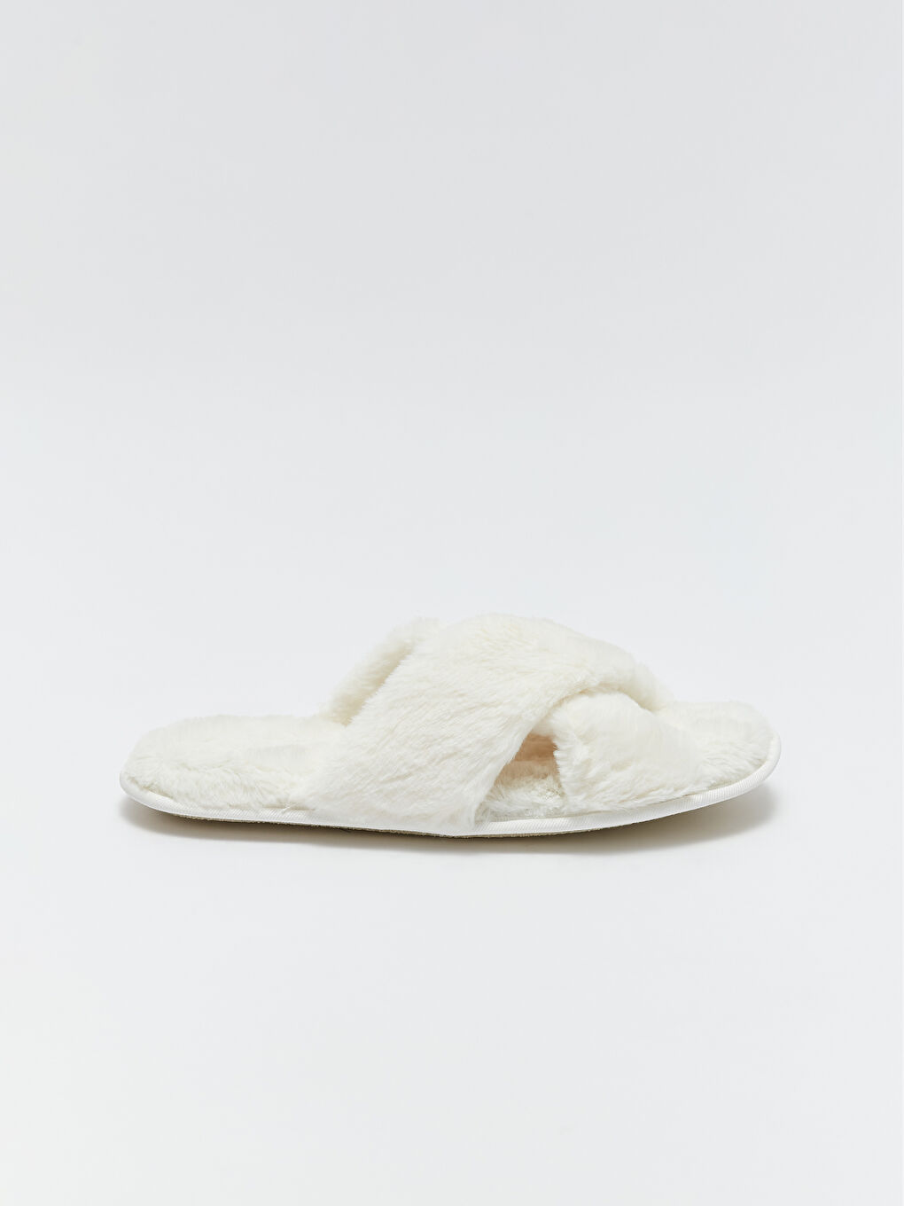 Ekru Kadın Peluş Ev Terliği-1