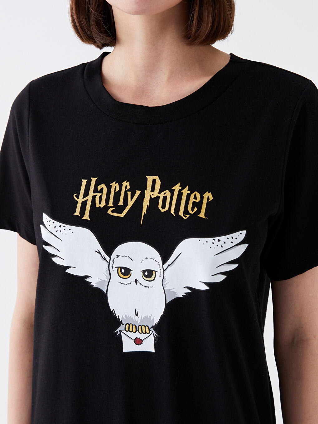 LCW Young Yeni Siyah Bisiklet Yaka Harry Potter Baskılı Kısa Kollu Kadın Gecelik - 3