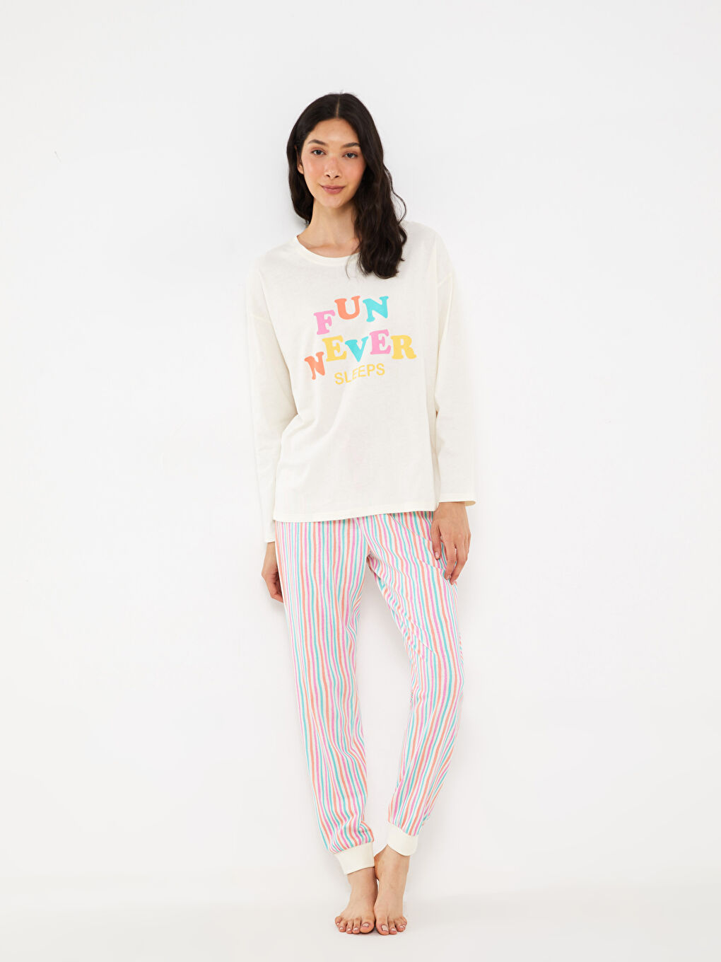 LCW Young Crew Neck Printed Long Sleeve Women's Pyjama Set -W38771Z8-LRA