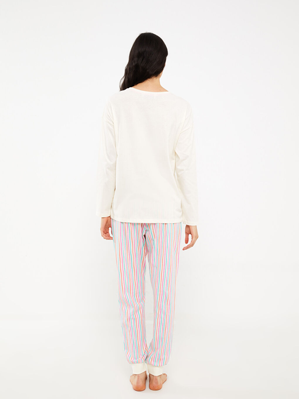 LCW Young Crew Neck Printed Long Sleeve Women's Pyjama Set -W38771Z8-LRA