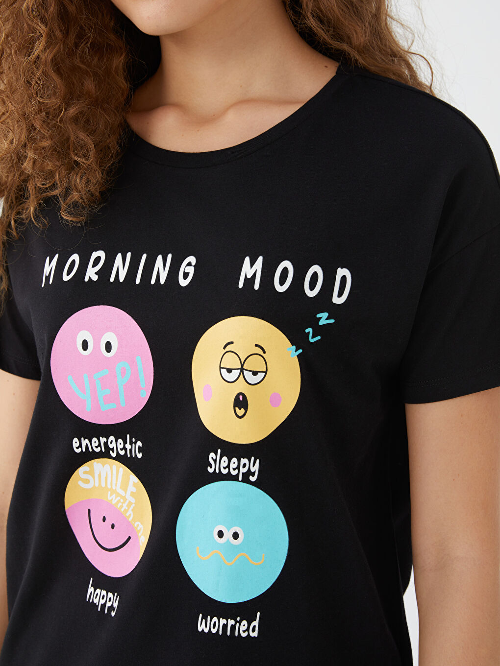 Siyah Bisiklet Yaka Baskılı Kısa Kollu Kadın Pijama Takımı-2