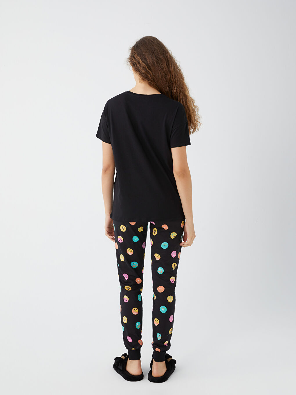 Siyah Bisiklet Yaka Baskılı Kısa Kollu Kadın Pijama Takımı-3