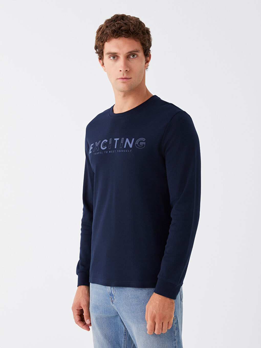 سويت شيرت كم طويل مطبوع بياقة دائرية للرجال-1