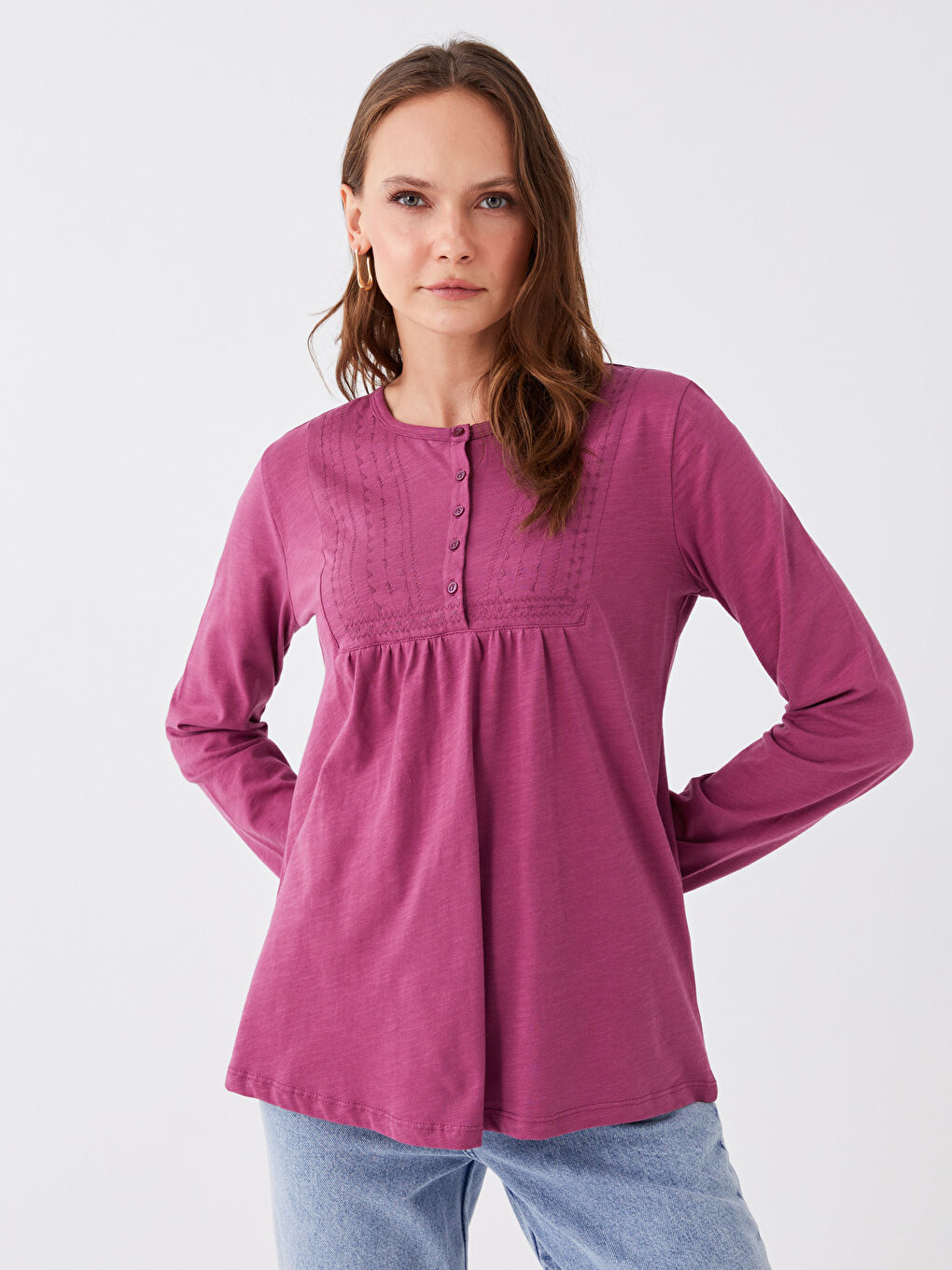 Mürdüm Bisiklet Yaka Nakışlı Uzun Kollu Kadın Bluz