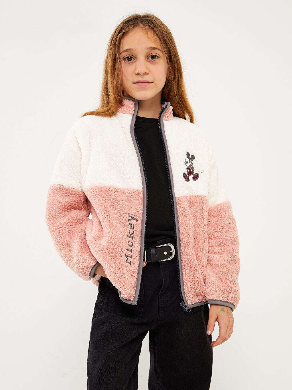 LCW Kids Pembe Dik Yaka Mickey Mouse Nakışlı Pelüş Kız Çocuk Fermuarlı Sweatshirt