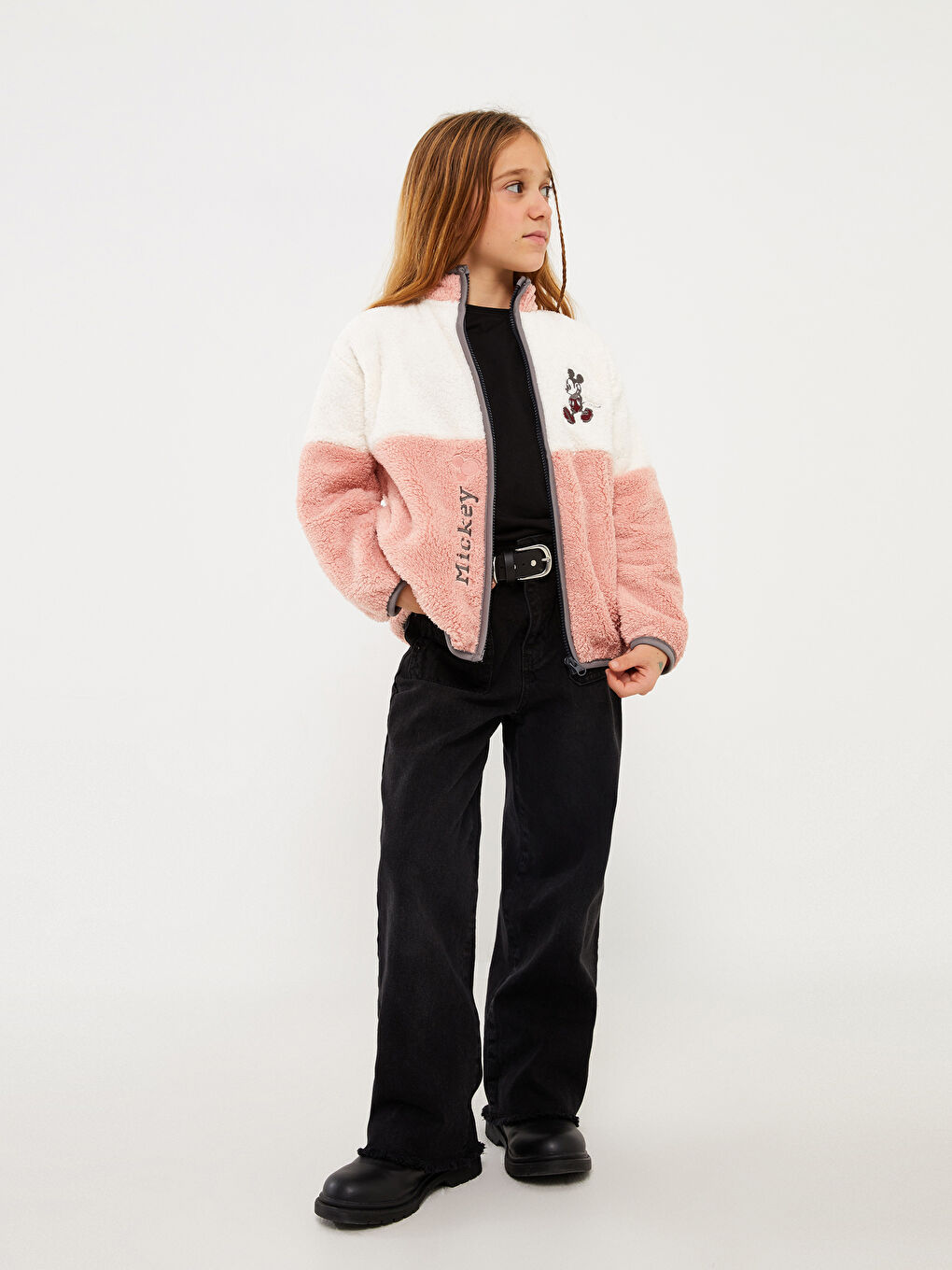 LCW Kids Pembe Dik Yaka Mickey Mouse Nakışlı Pelüş Kız Çocuk Fermuarlı Sweatshirt - 2