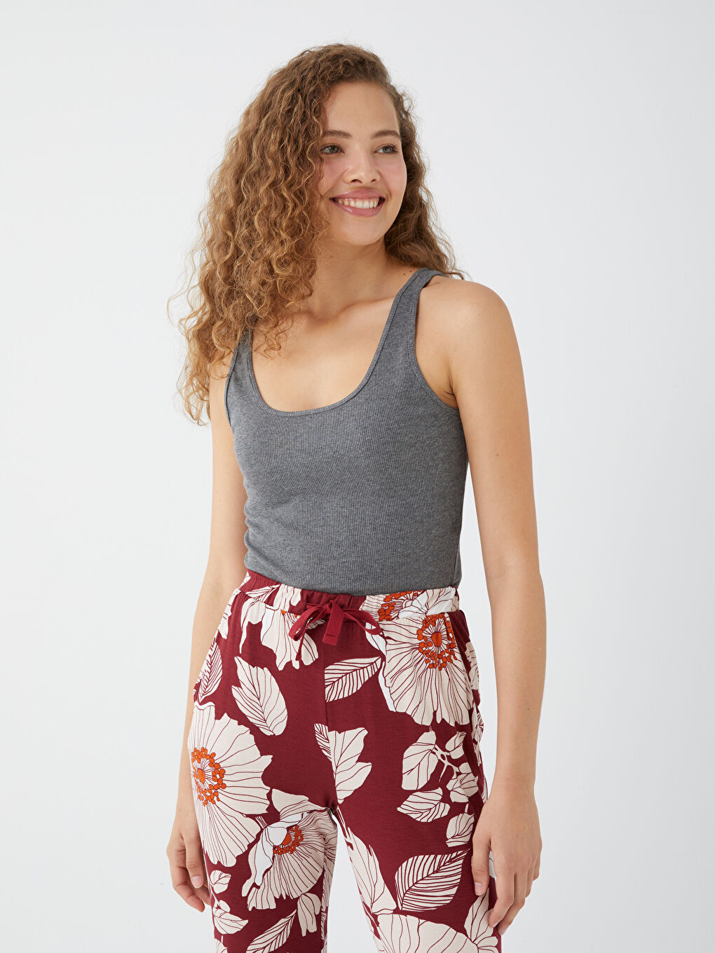 Turuncu Kadın U Yaka Düz Atlet-1