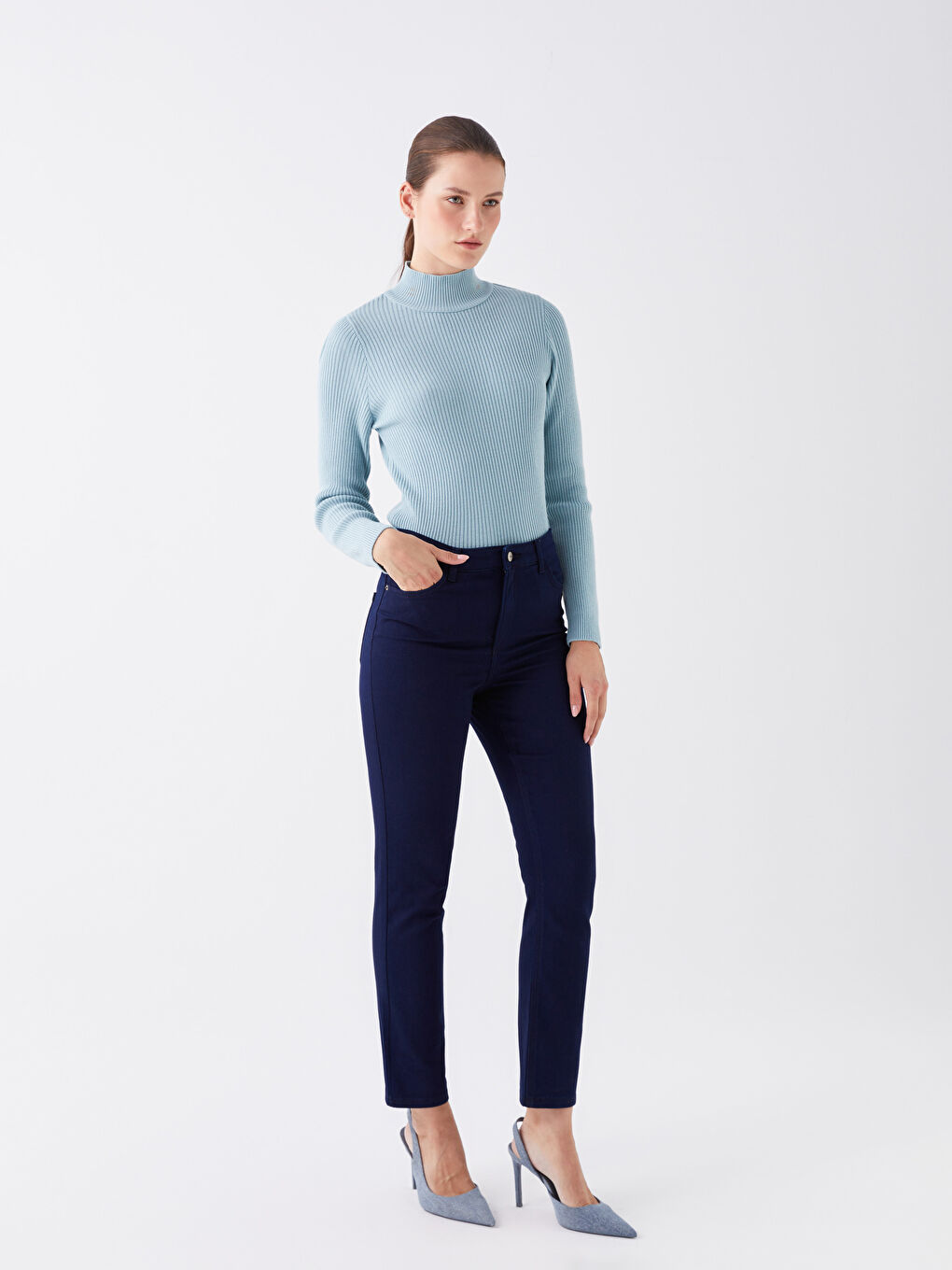 Siyah Slim Fit Kadın Jean Pantolon