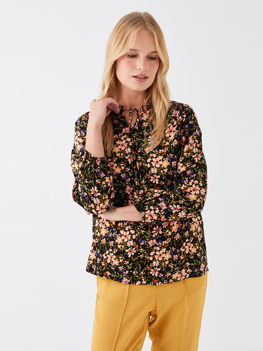 Tie Neck Floral Long Sleeve Women's Blouse