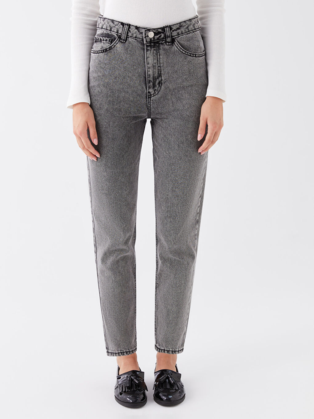 Žena CRNA Traperice-2