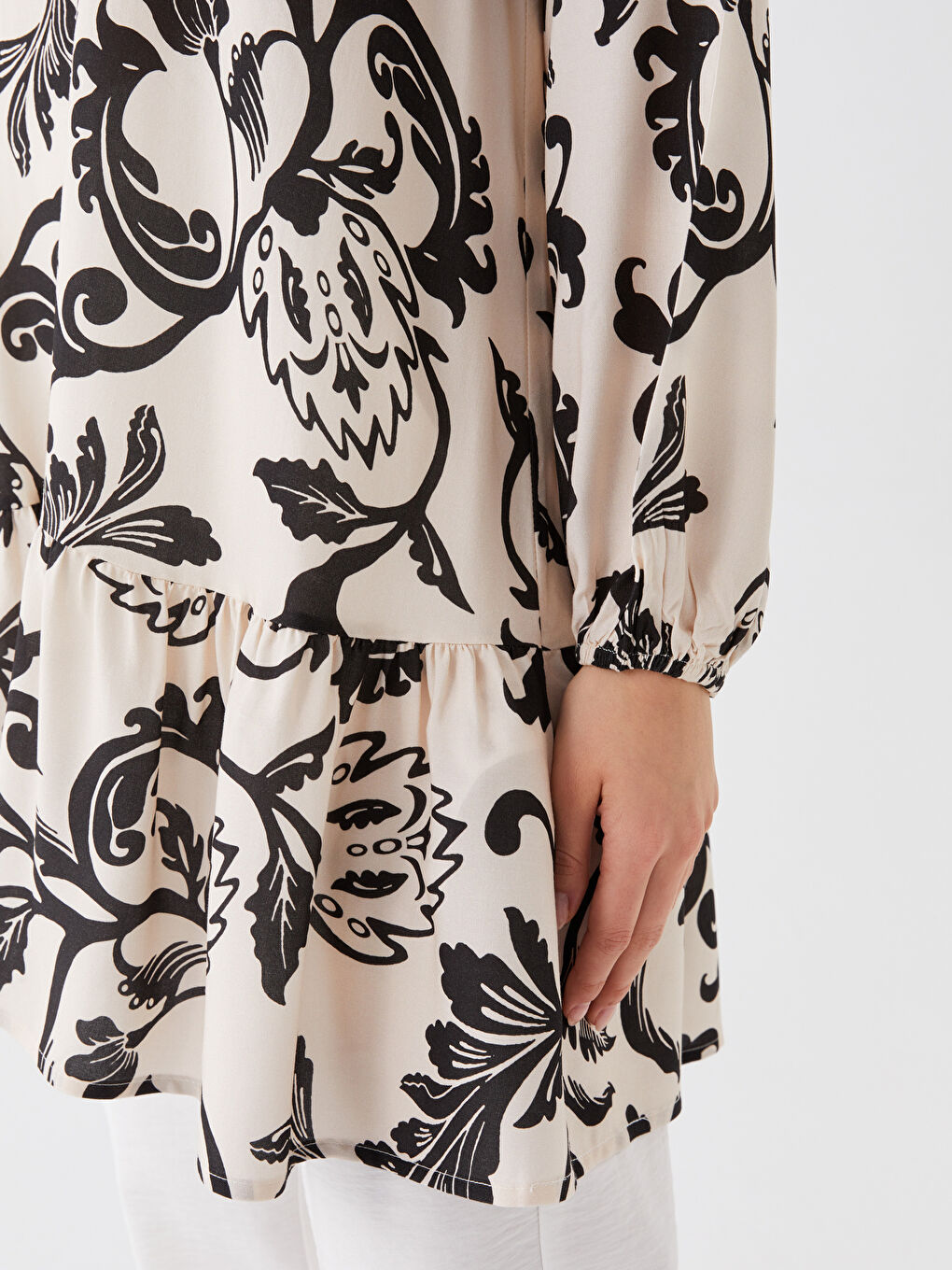 Ekru Bisiklet Yaka Desenli Uzun Kollu Kadın Tunik-3