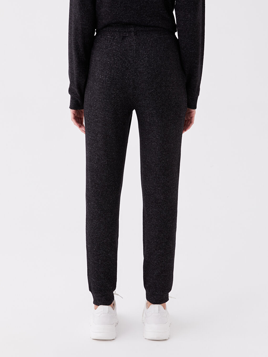 LCWAIKIKI Basic Women's Elasticated Waist Plain Sweatpants -W39409Z8-CVL