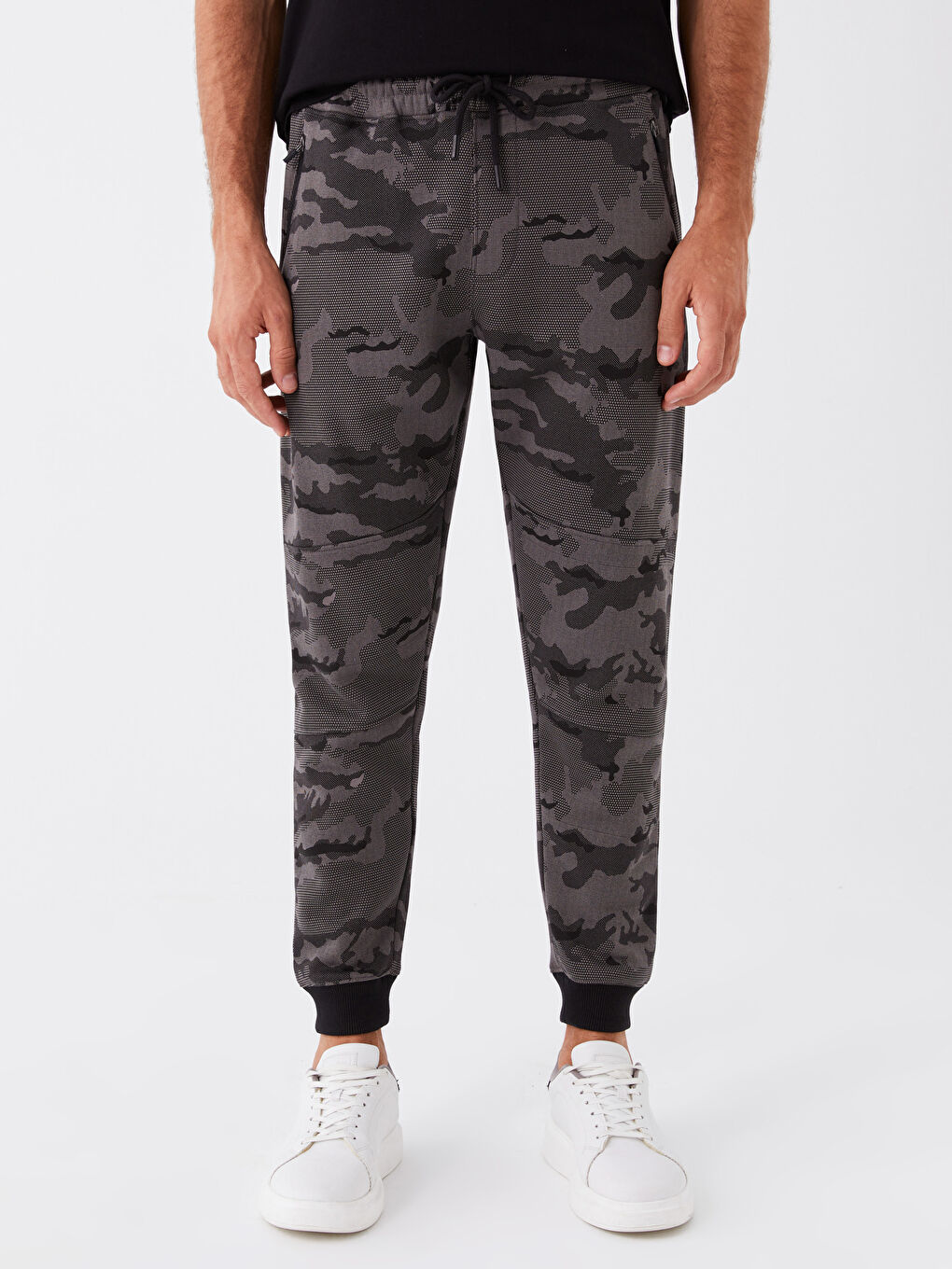 Slim Fit Men's Thick Jogger Sweatpants-2