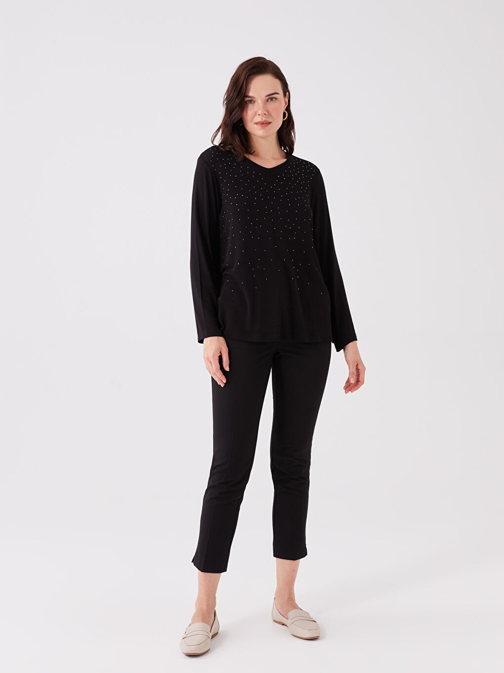 Siyah V Yaka Taşlı Uzun Kollu Kadın Bluz-2