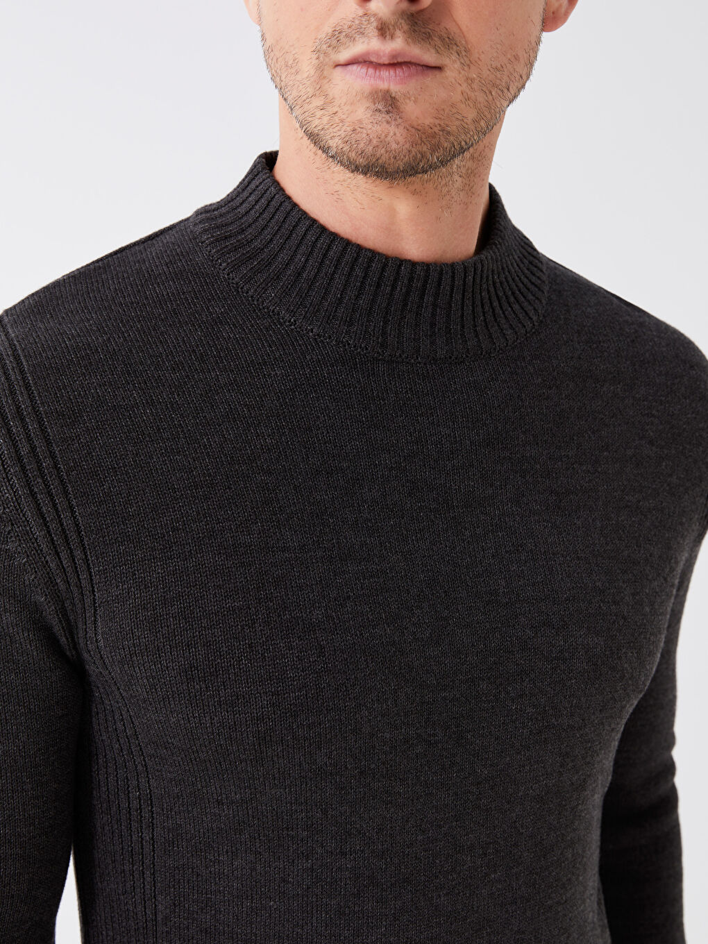 Half Turtleneck Long Sleeve Men's Knitwear Sweater-3