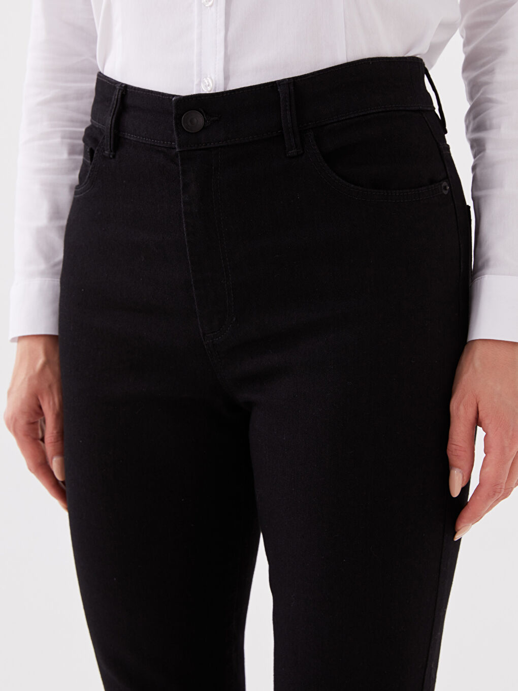 LCWAIKIKI Basic Schlanke Passform Damen Jeans -W39637Z8-J0F