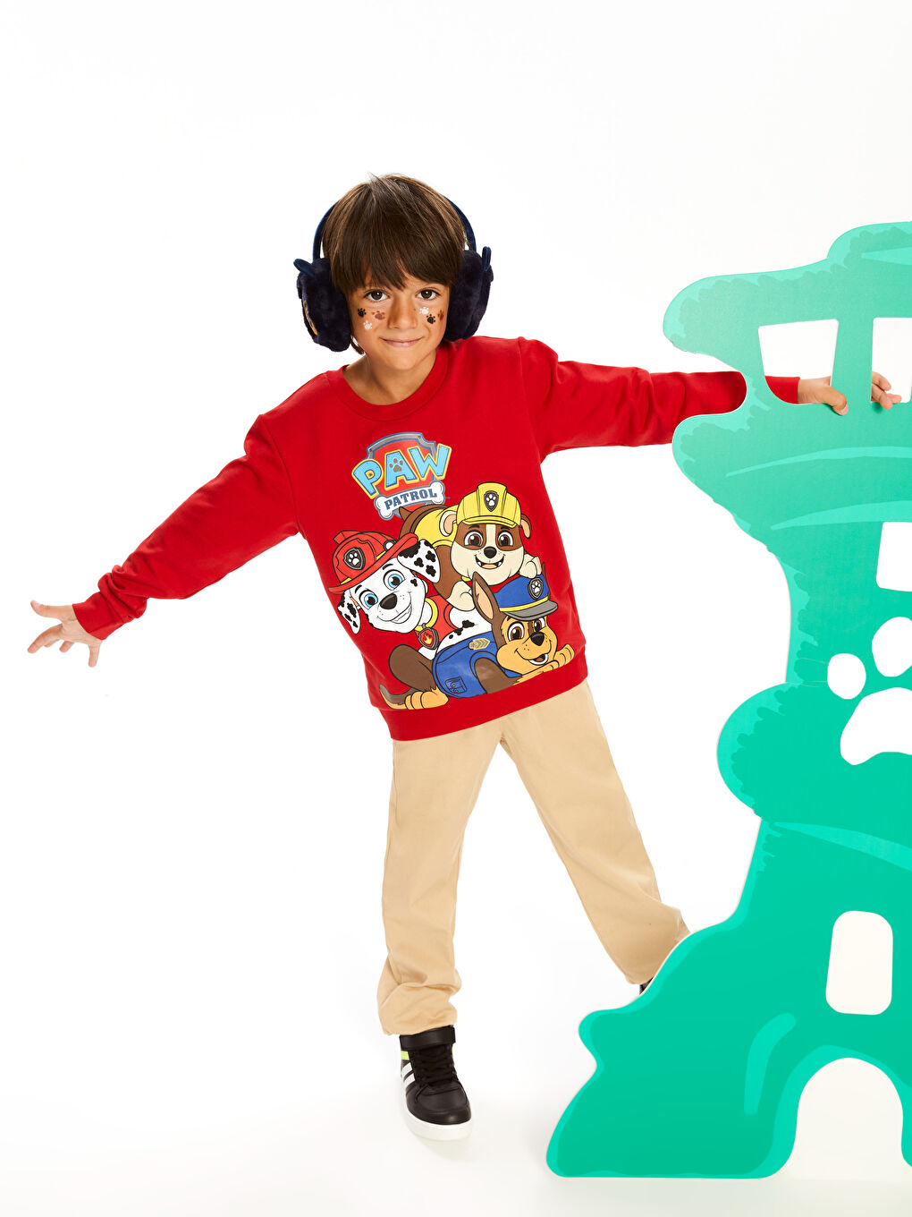 LCW Kids Kırmızı Bisiklet Yaka Paw Patrol Baskılı Uzun Kollu Erkek Çocuk Sweatshirt