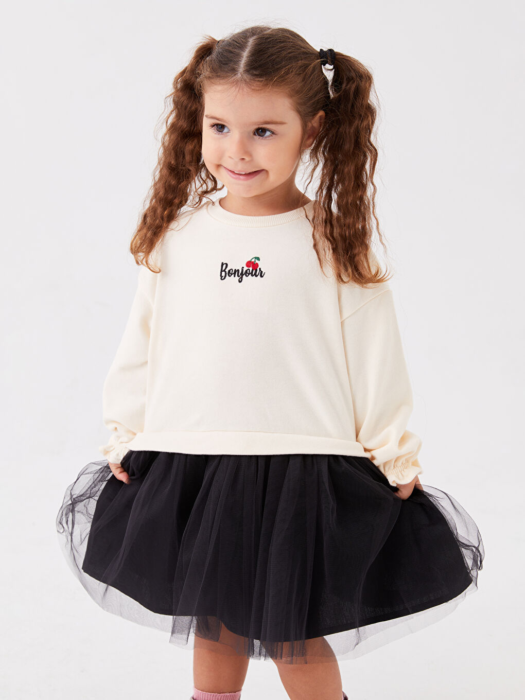 Ekru Bisiklet Yaka Nakışlı Kız Bebek Elbise-1