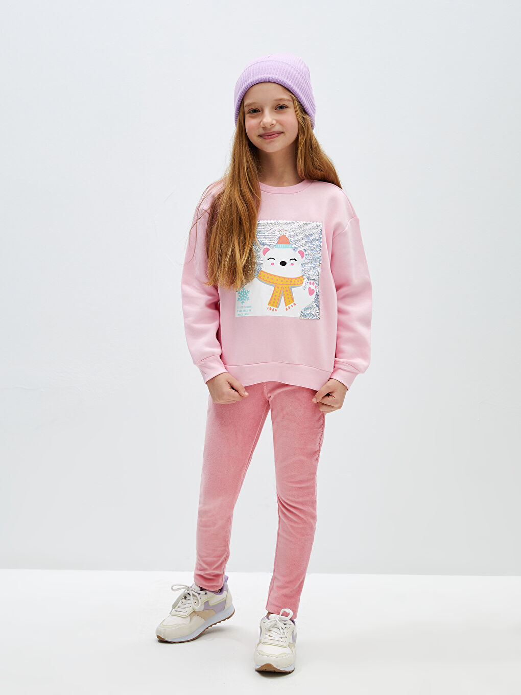 LCW Kids Bisiklet Yaka Baskılı Çift Yönlü Payetli Uzun Kollu Kız Çocuk Sweatshirt -W39757Z4-FYX