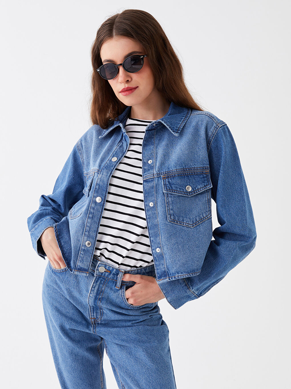 Plain Long Sleeve Women's Denim Jacket-1