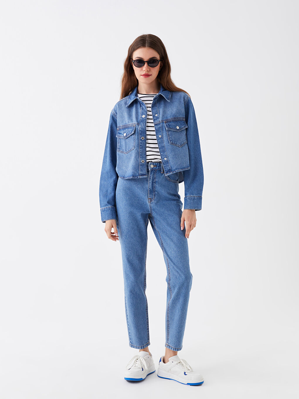 Plain Long Sleeve Women's Denim Jacket-2