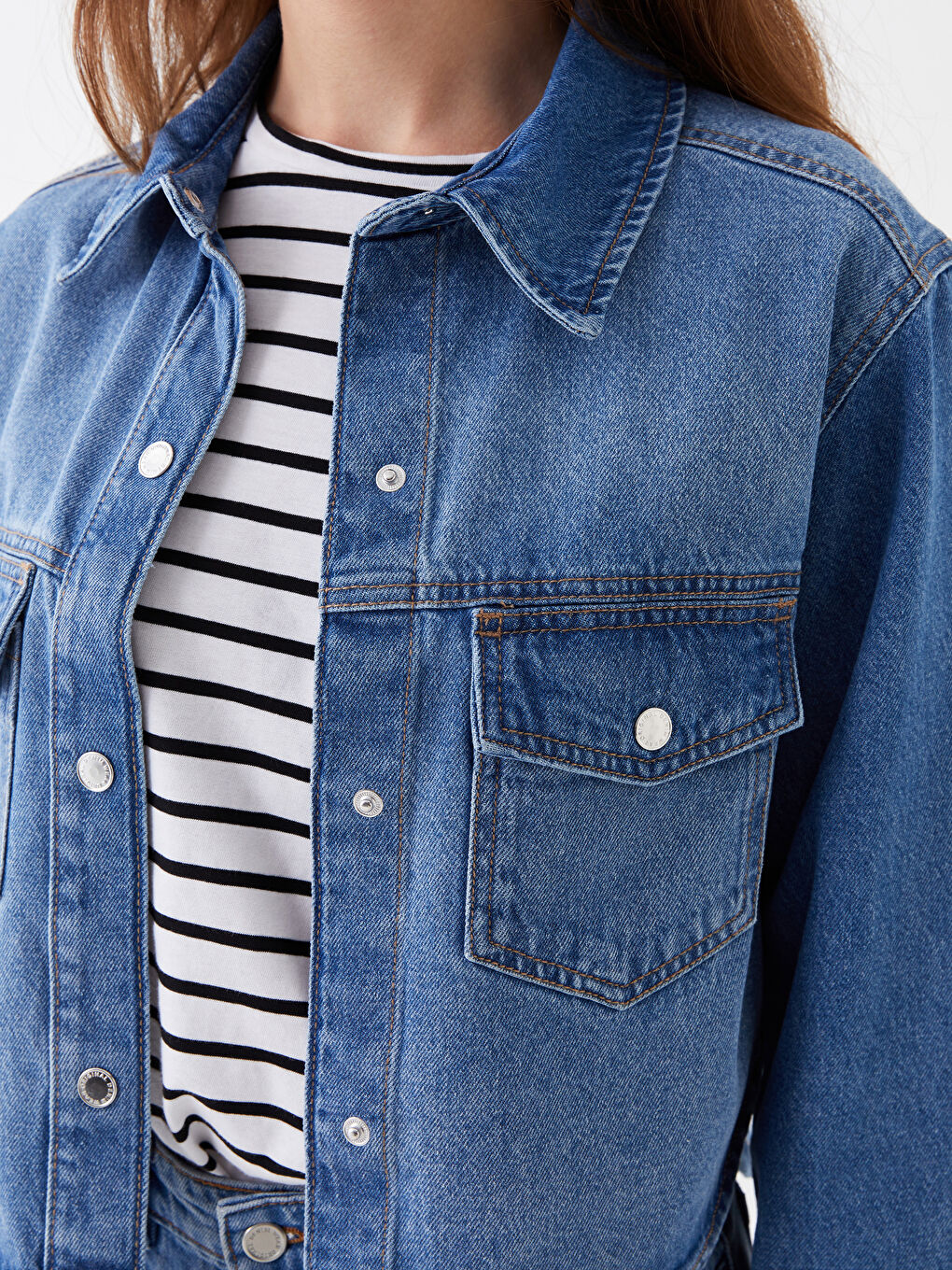 Plain Long Sleeve Women's Denim Jacket-3