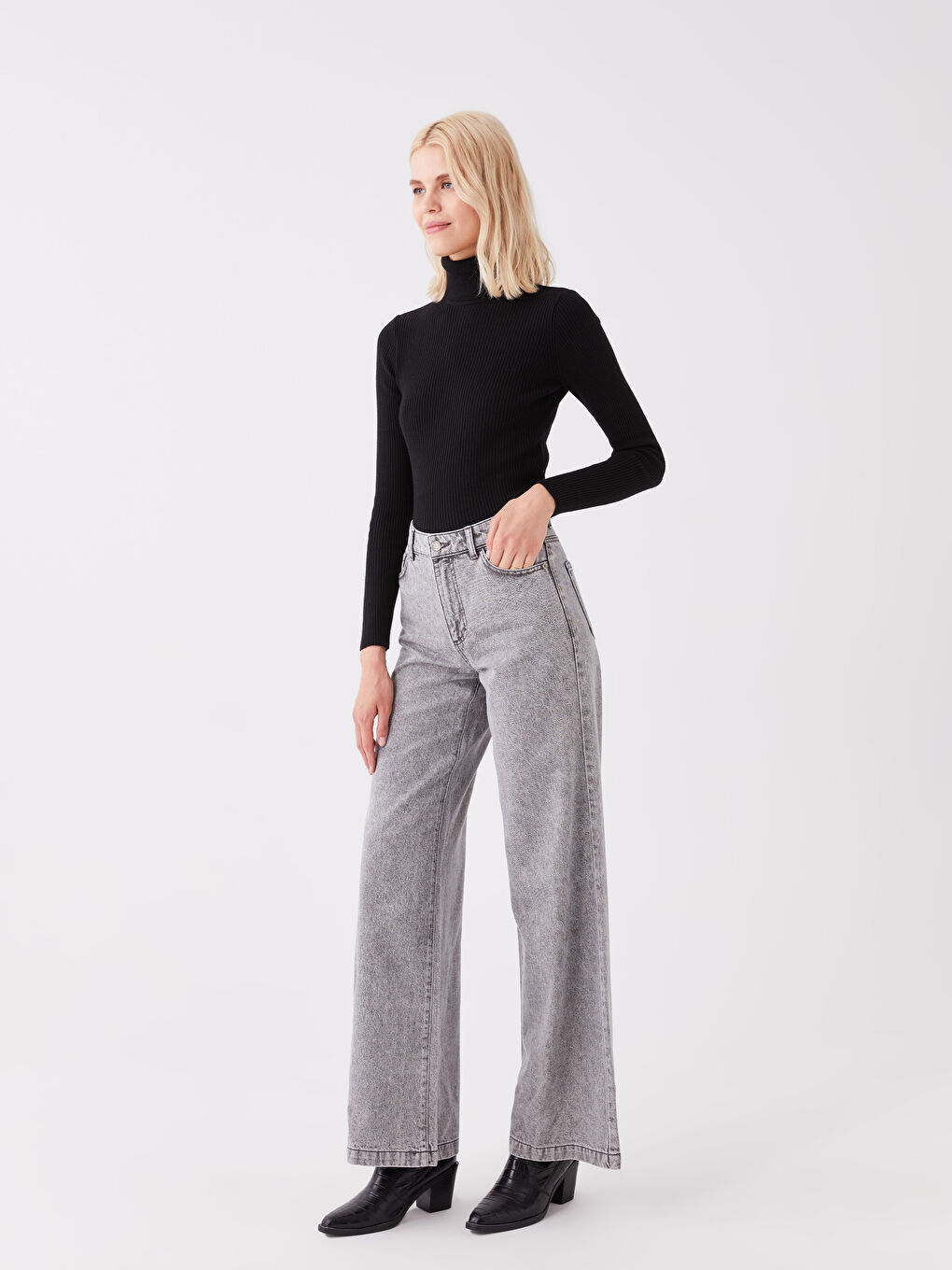 High Waisted Wideleg Women's Jeans-1