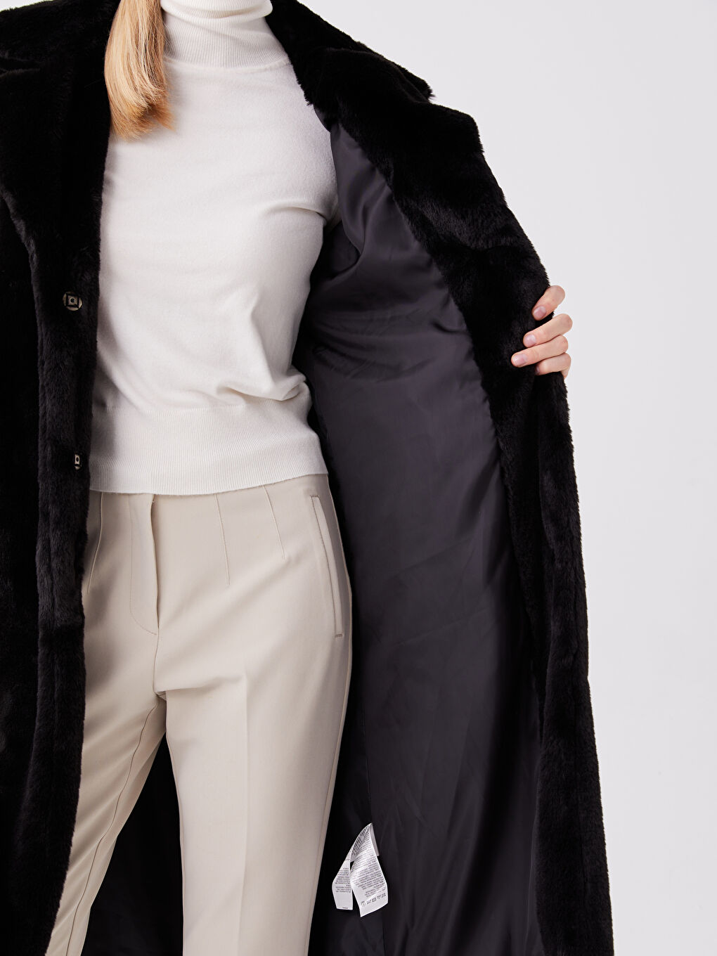 Siyah Ceket Yaka Kadın Kürk Kaban-4