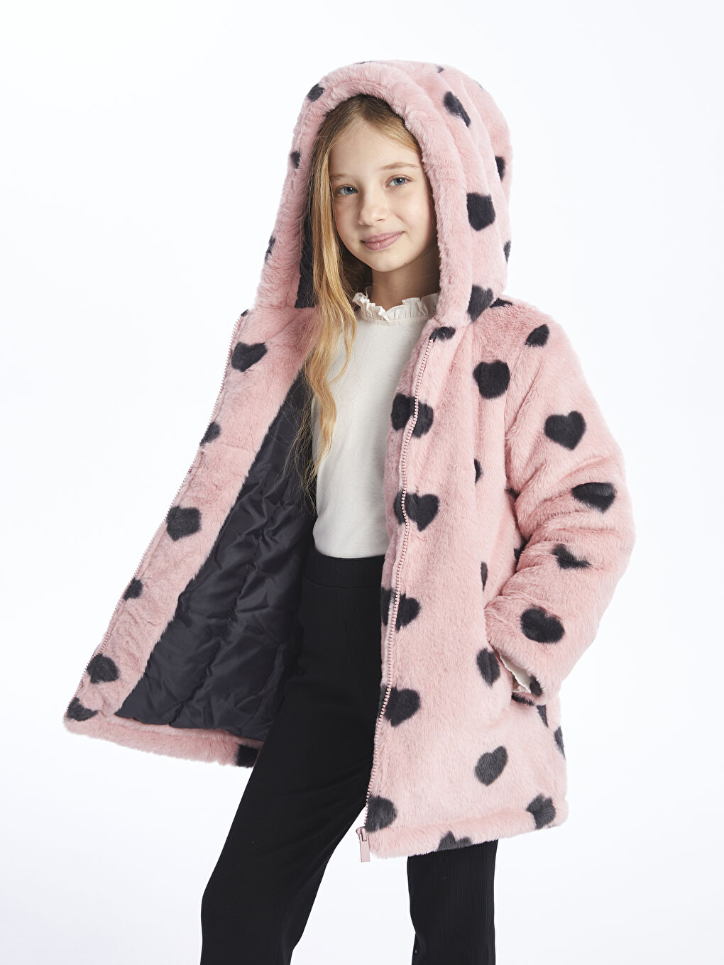 Pembe Kapüşonlu Kız Çocuk Kürk Kaban