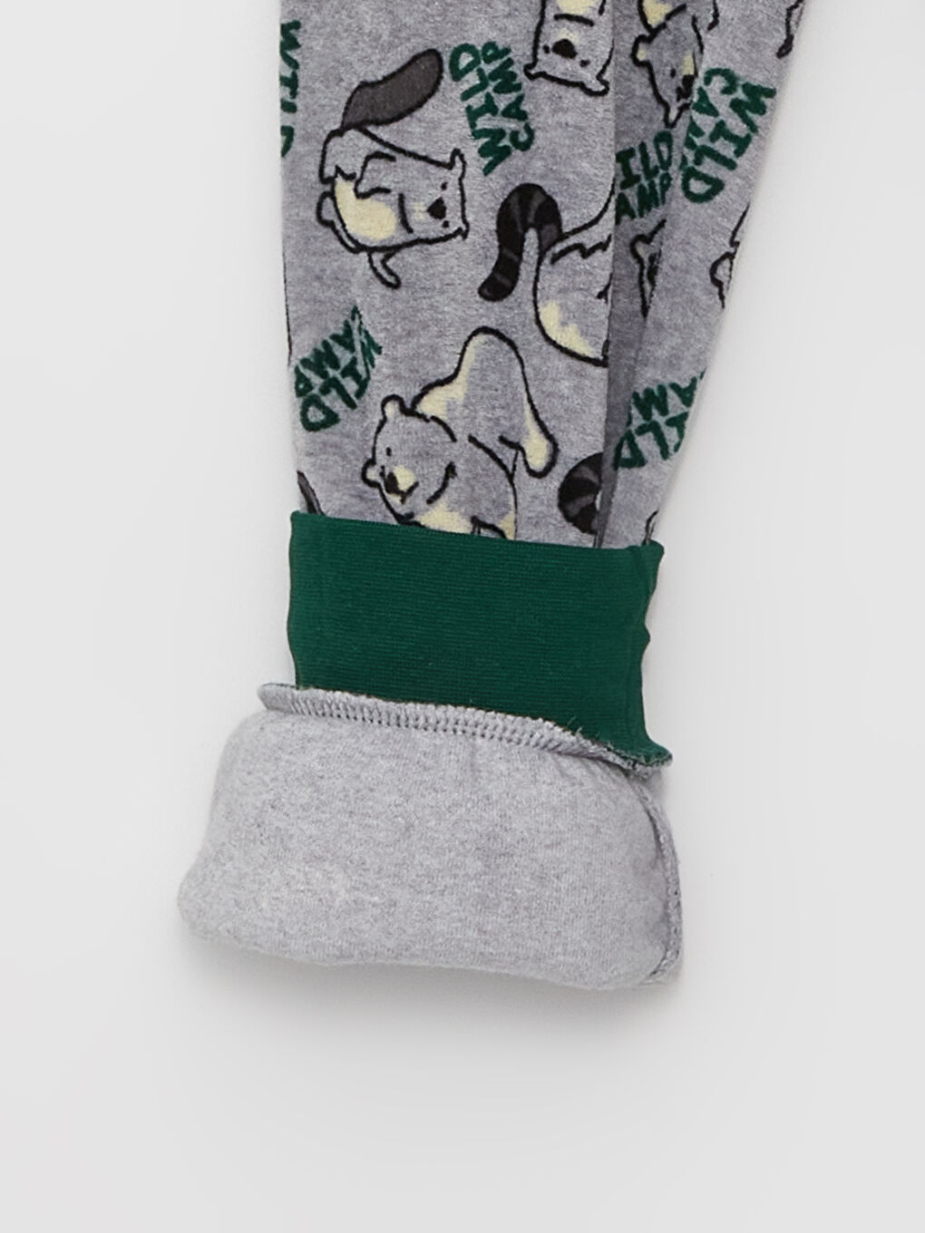 Crew Neck Printed Long Sleeve Velvet Boys Pajama Set-5