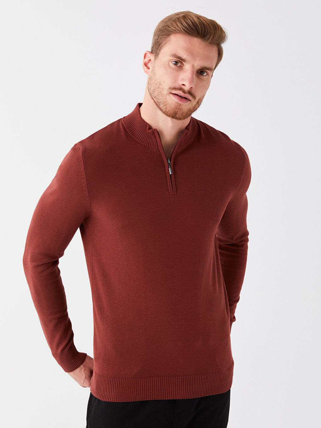 LCWAIKIKI Classic Funnel Neck Long Sleeve Men's Knitwear Sweater -W3AE68Z8-VE5