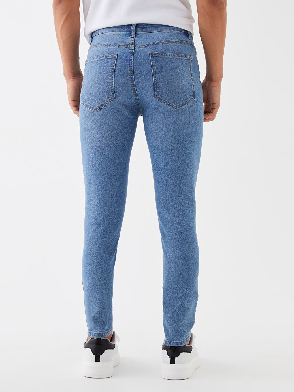 LCW Jeans بنطال جينز 760 للرجال بقصة ضيقة -W3AF43Z8-311