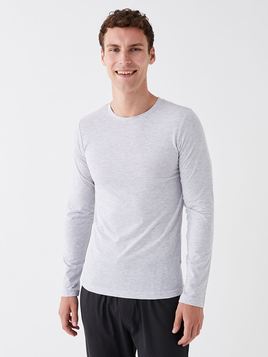 Gri Bisiklet Yaka Uzun Kollu Erkek Atlet