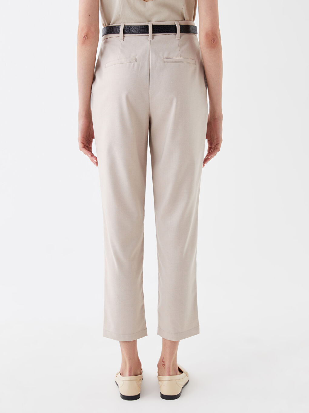 بنطلون جزر للنساء بقصة عادية-4