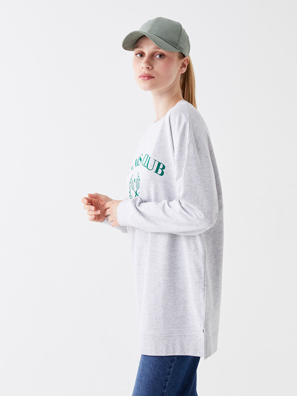 LCW Modest Crew Neck Printed Long Sleeve Oversize Women's Sweatshirt Tunic -W3AH40Z8-JMD