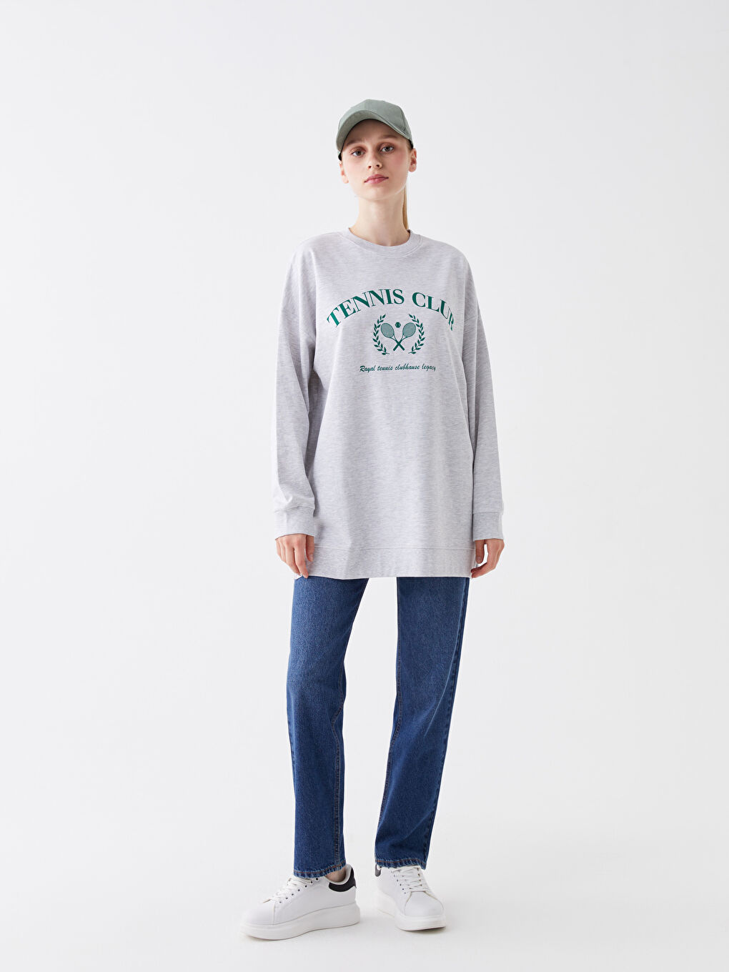 LCW Modest Crew Neck Printed Long Sleeve Oversize Women's Sweatshirt Tunic -W3AH40Z8-JMD