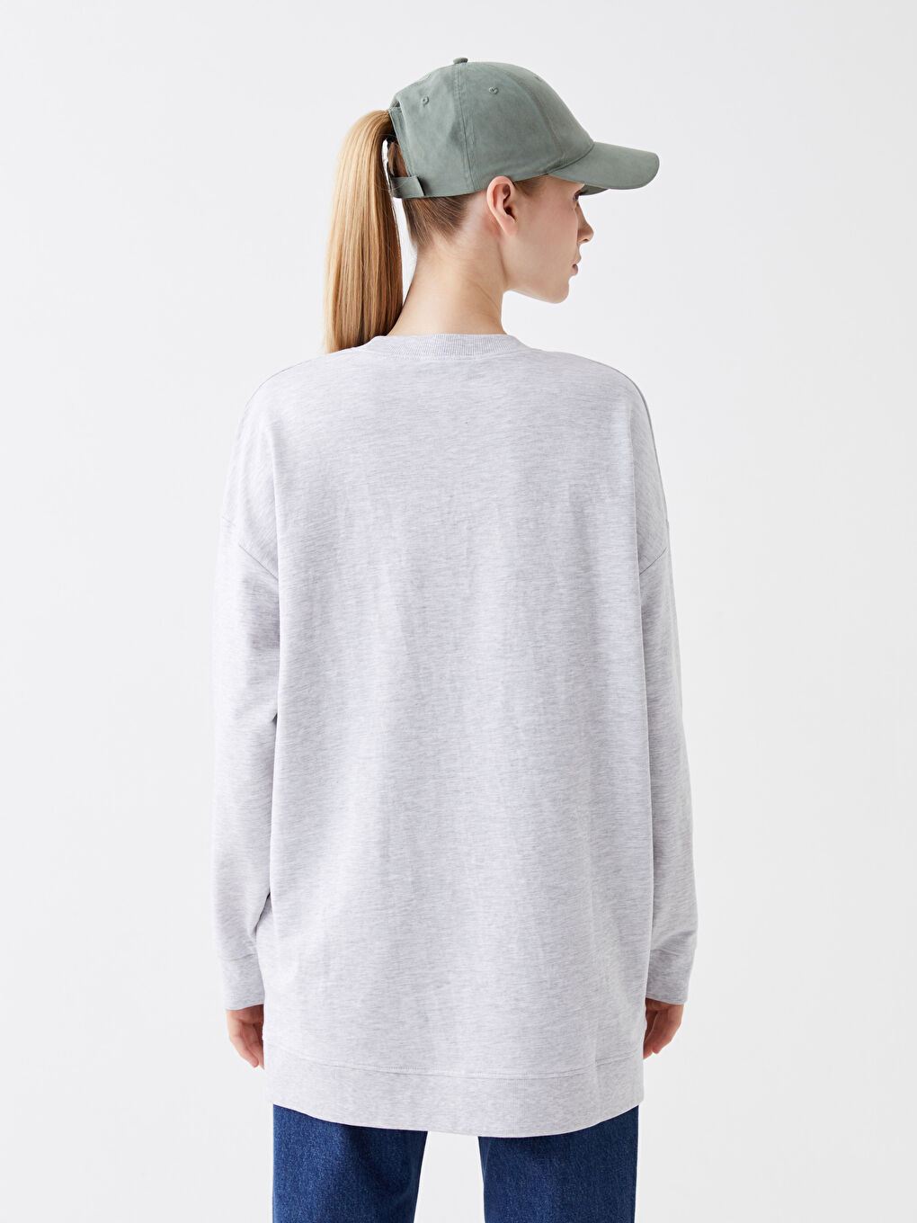 LCW Modest Crew Neck Printed Long Sleeve Oversize Women's Sweatshirt Tunic -W3AH40Z8-JMD