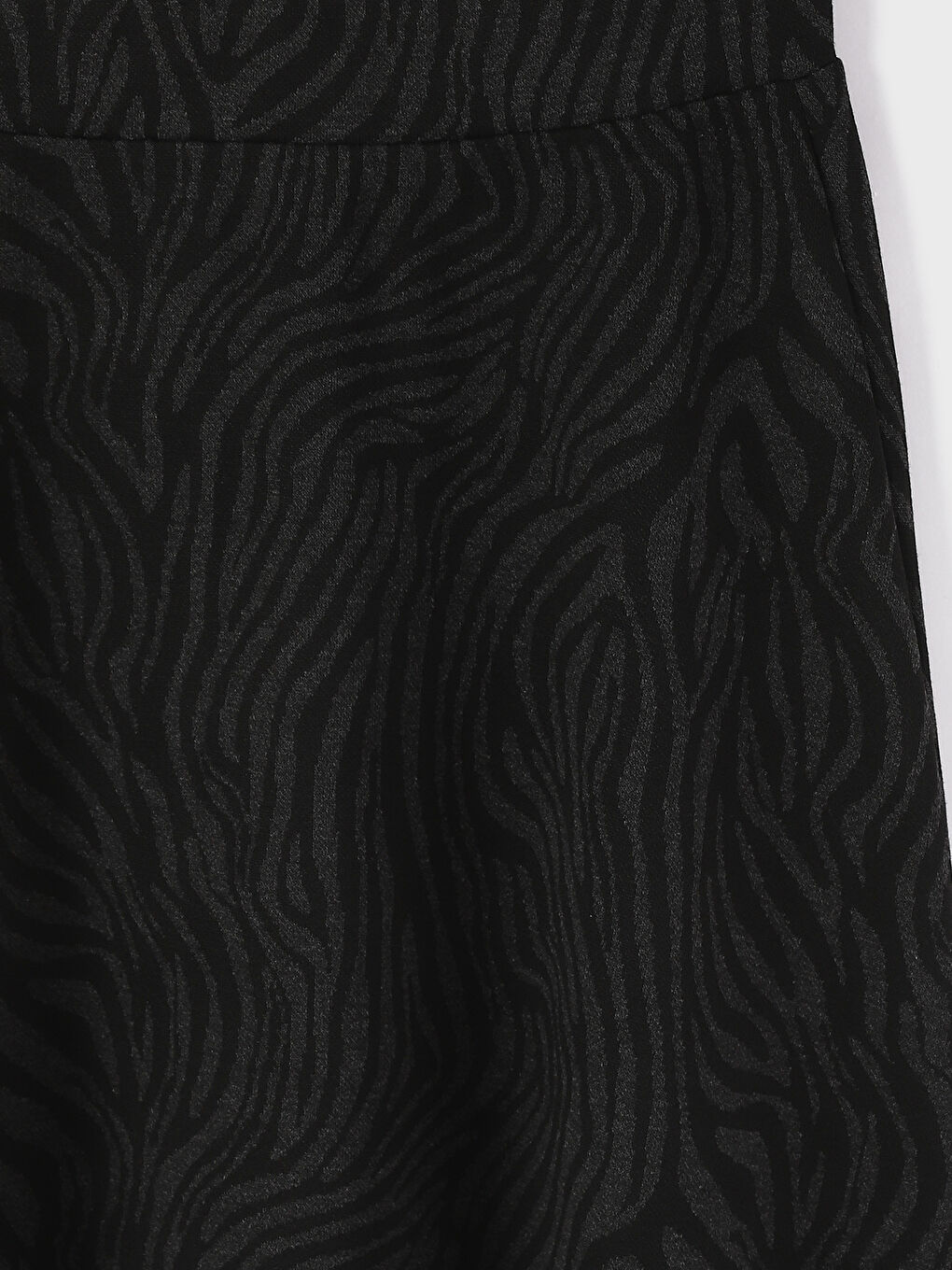 جيبة نسائية واسعة بخصر مرن ومطبوع-2