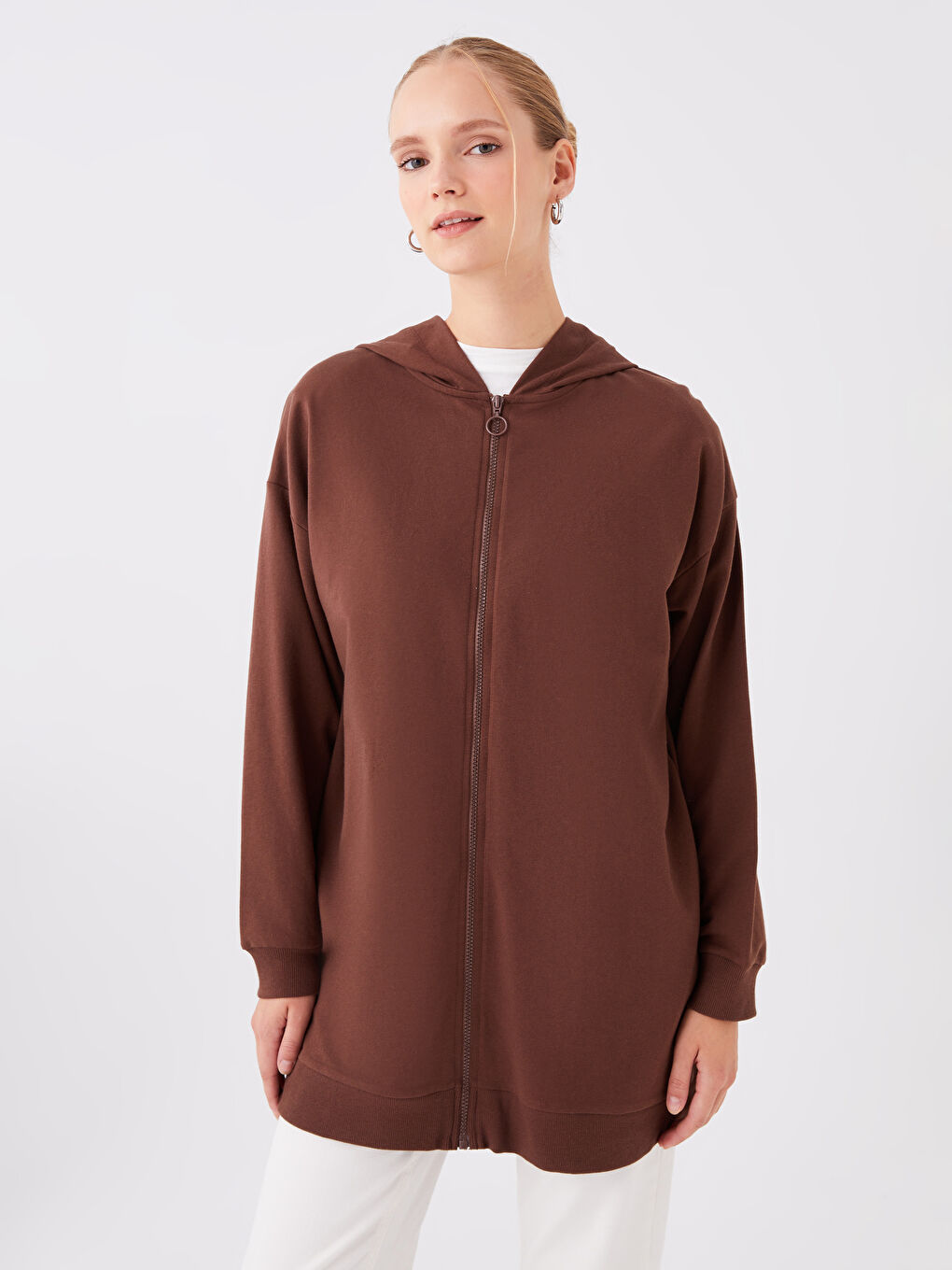 LCW Modest Kahverengi Kapüşonlu Oversize Kadın Fermuarlı Sweatshirt