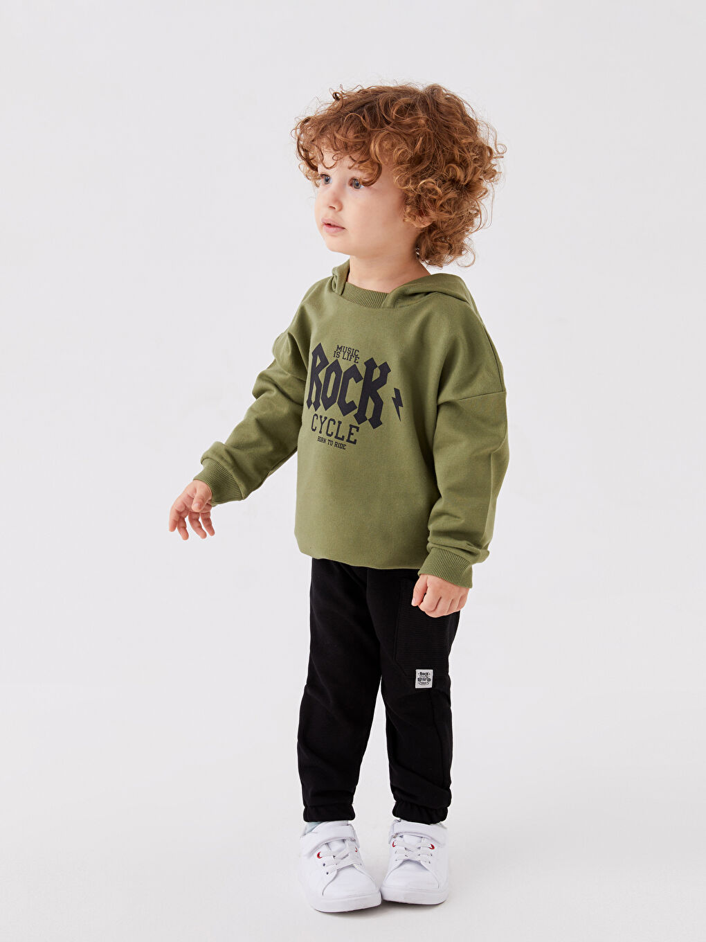 LCW baby Haki Kapüşonlu Uzun Kollu Baskılı Erkek Bebek Sweatshirt - 1