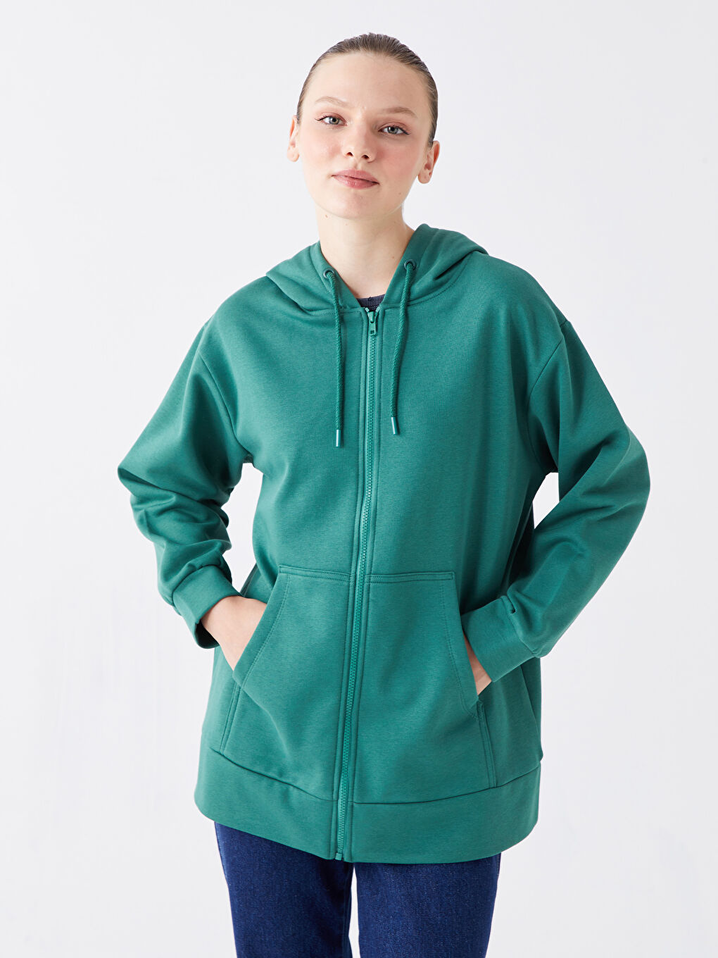 LCW Modest Orta Yeşil Kapüşonlu Düz Oversize Kadın Fermuarlı Sweatshirt - 2