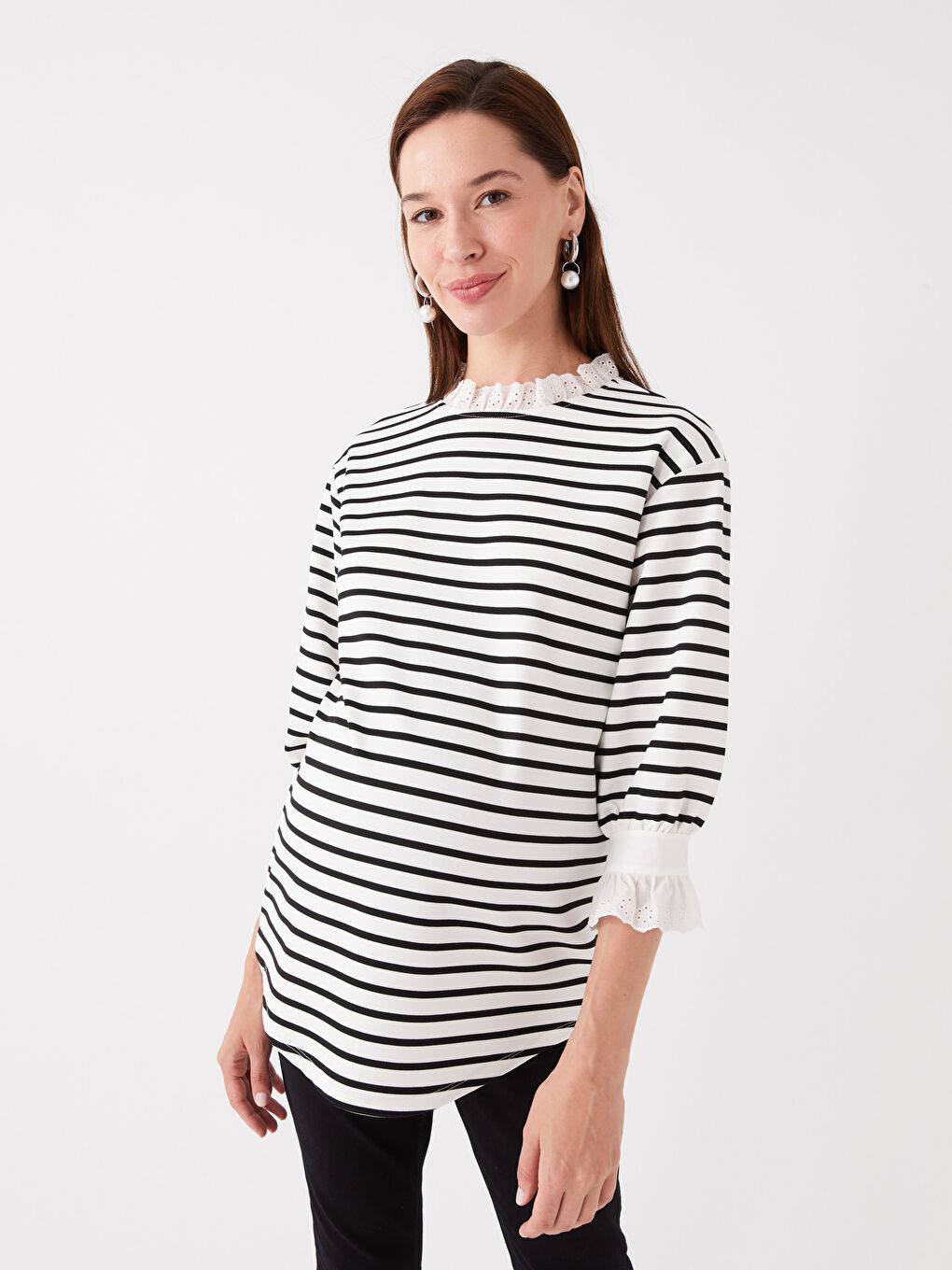 LCWAIKIKI Maternity Gestreifte Umstandstunika mit Rundhalsausschnitt -W3AN45Z8-LEG