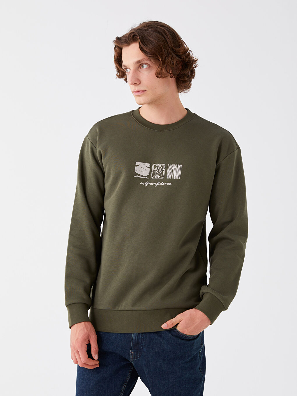 LCW Casual Koyu Yeşil Bisiklet Yaka Uzun Kollu Baskılı Erkek Sweatshirt - 1