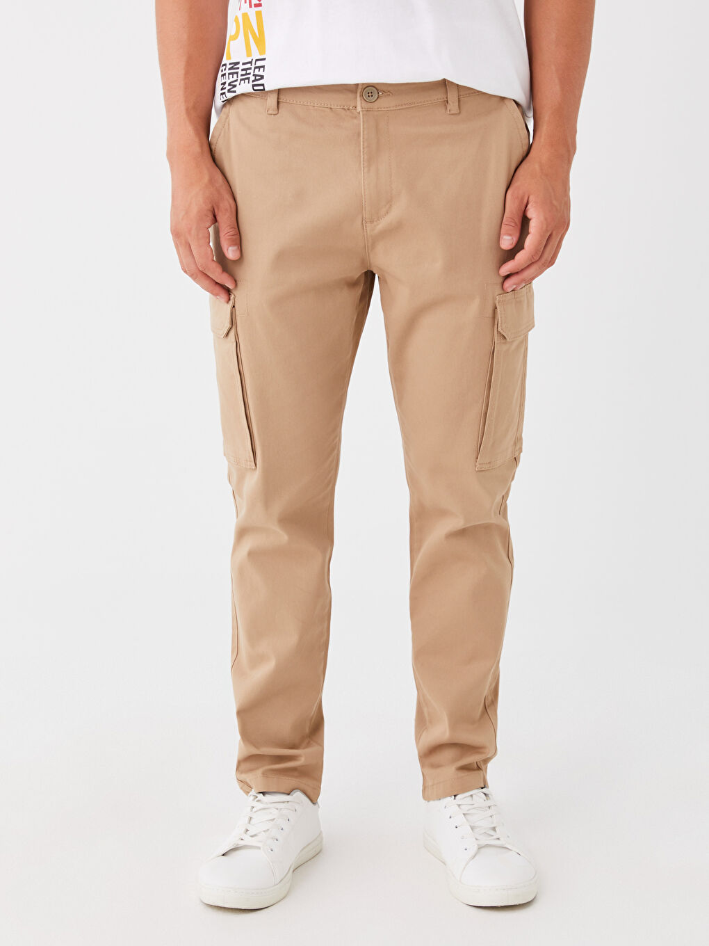 Standard Fit Men's Cargo Trousers-1