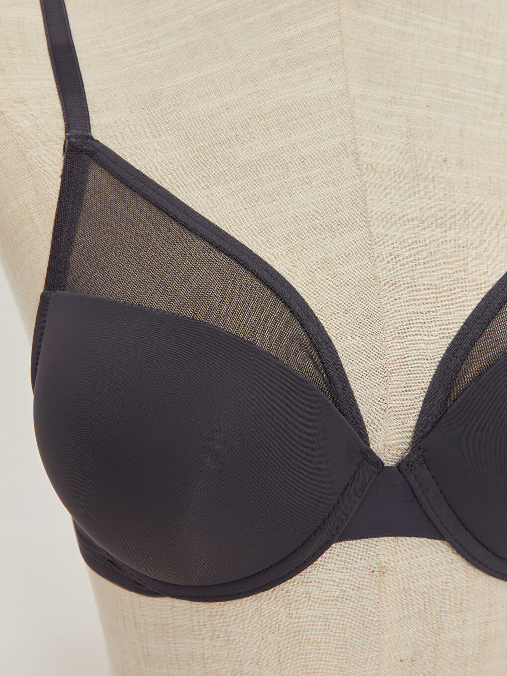 сымы бар жеңіл төселген қарапайым футболка бюстгальтері-2