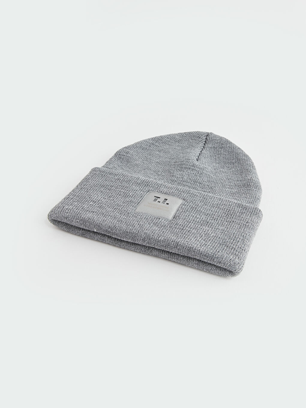 Ерлерге арналған егжей-тегжейлі трикотаж бини шапкасы-3