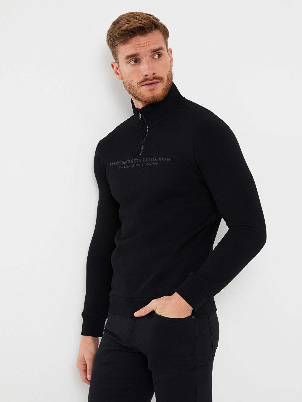 Siyah Dik Yaka Uzun Kollu Baskılı Erkek Sweatshirt