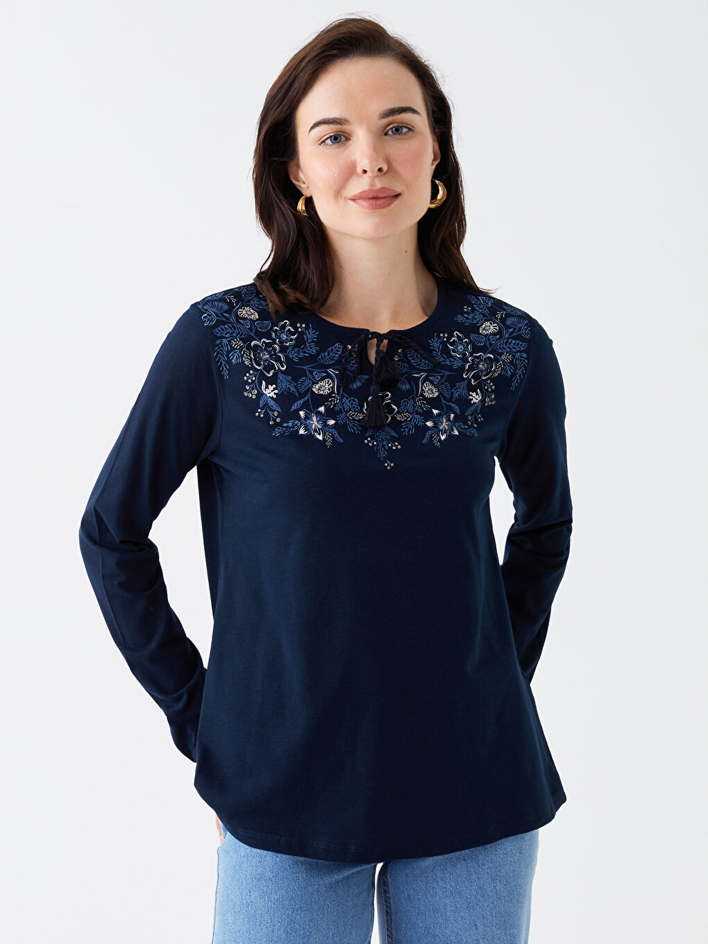 Lacivert Bağlamalı Yaka Baskılı Uzun Kollu Kadın Bluz